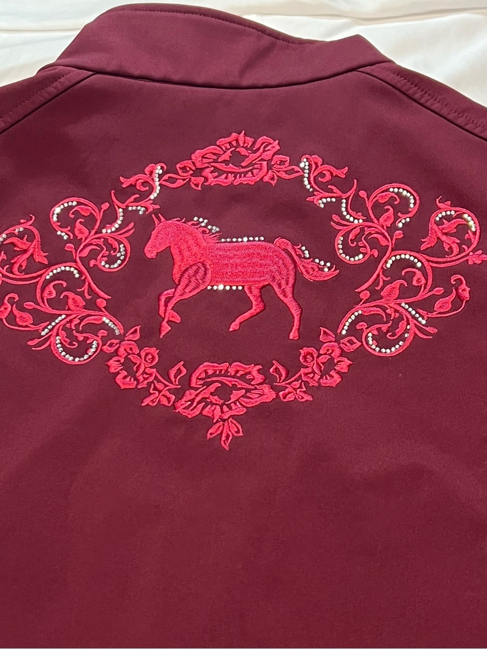 Shyanne Maroon and Pink Girls' Rashguard Jacket with Horse Motif - Picture 6 of 6